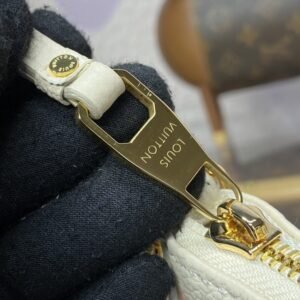 Alternative view of Replica Louis Vuitton Easy Pouch Orange