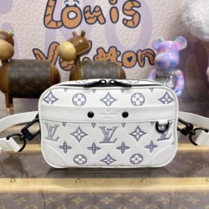 Fake Louis Vuitton Alpha Messenger White Canvas