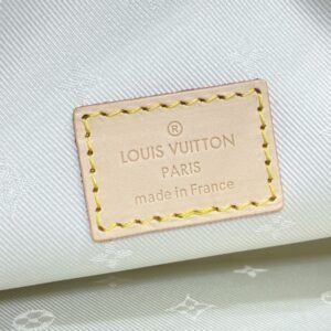 Alternative view of Replica Louis Vuitton Wallet On Chain Ivy White
