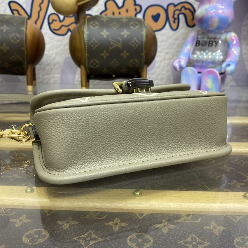Replica Louis Vuitton Nano Diane Beige - Image 2