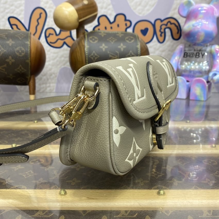 Replica Louis Vuitton Nano Diane Beige - Image 4