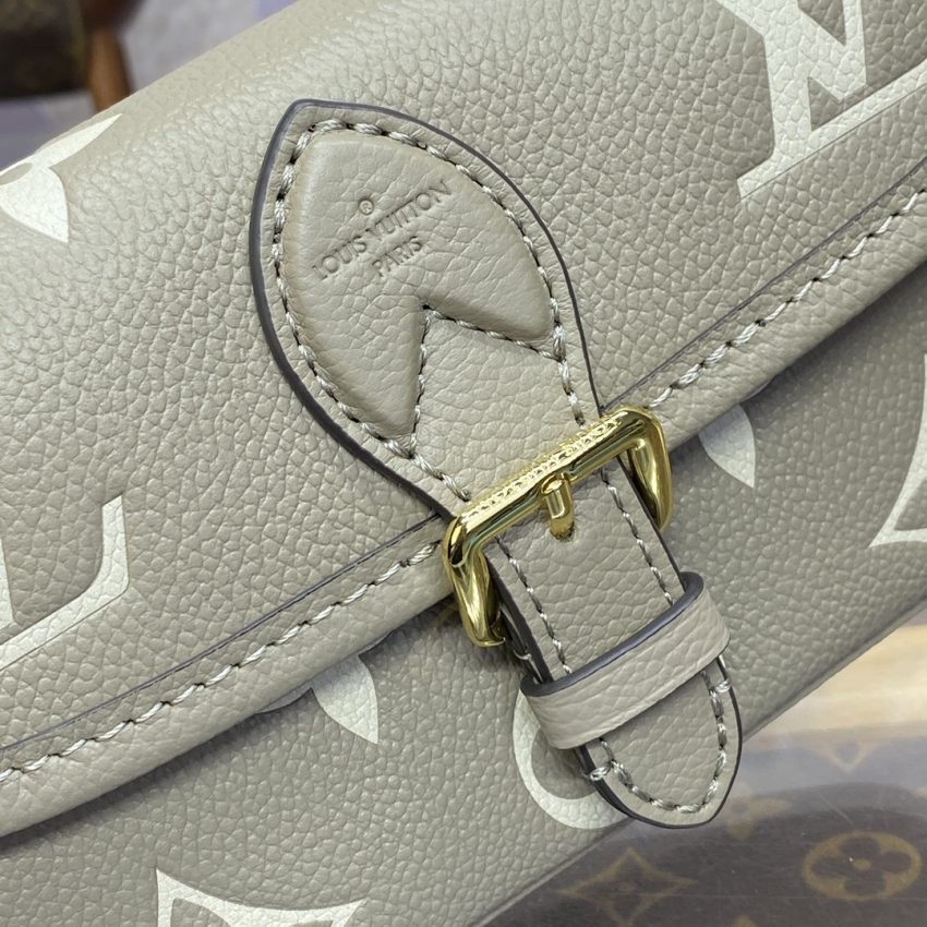 Replica Louis Vuitton Nano Diane Beige - Image 7