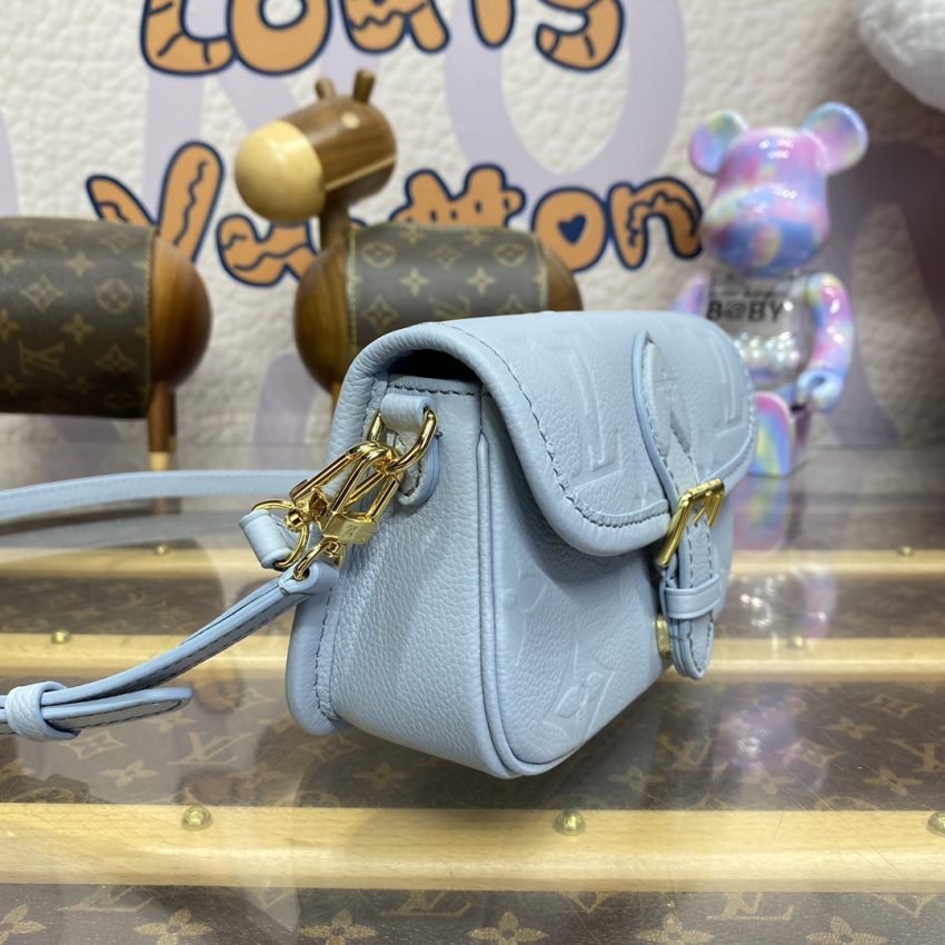 Fake Louis Vuitton Nano Diane Blue - Image 4