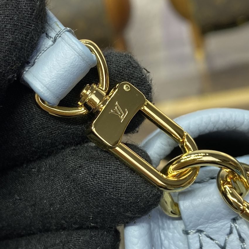 Fake Louis Vuitton Nano Diane Blue - Image 5