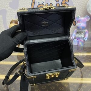 Alternative view of Replica Louis Vuitton Camera Box Black