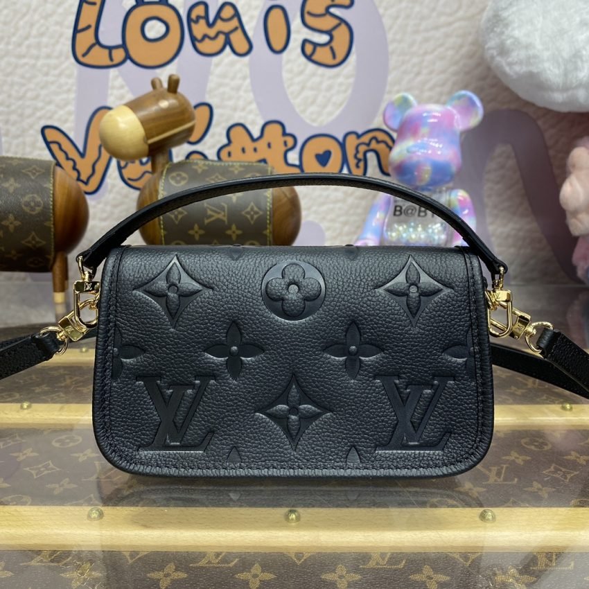 Fake Louis Vuitton Nano Diane Black - Image 2