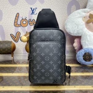 Replica Louis Vuitton Avenue Slingbag Black