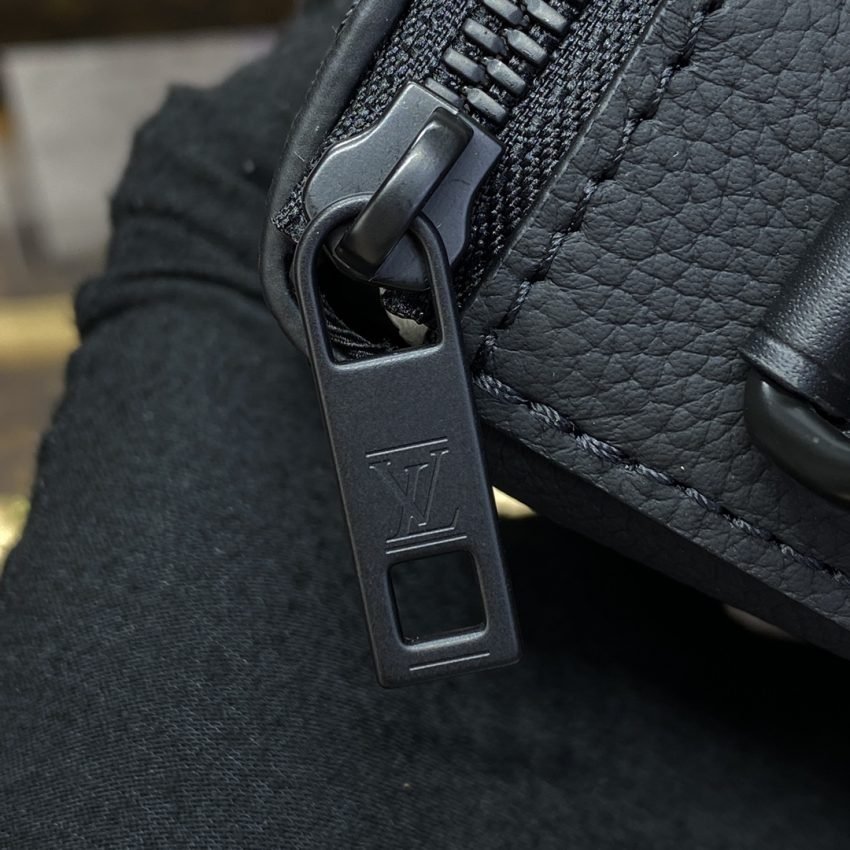 Fake Louis Vuitton Pilot Wearable Wallet Black - Image 8