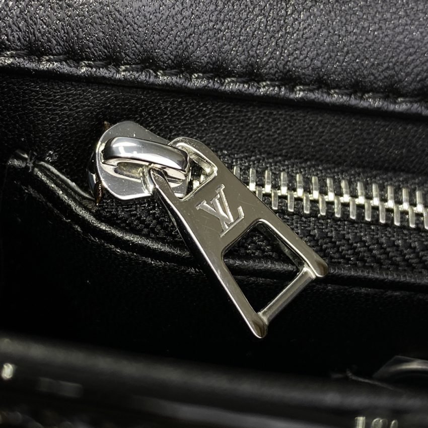 Fake Louis Vuitton Go – 14 Black Patent - Image 3