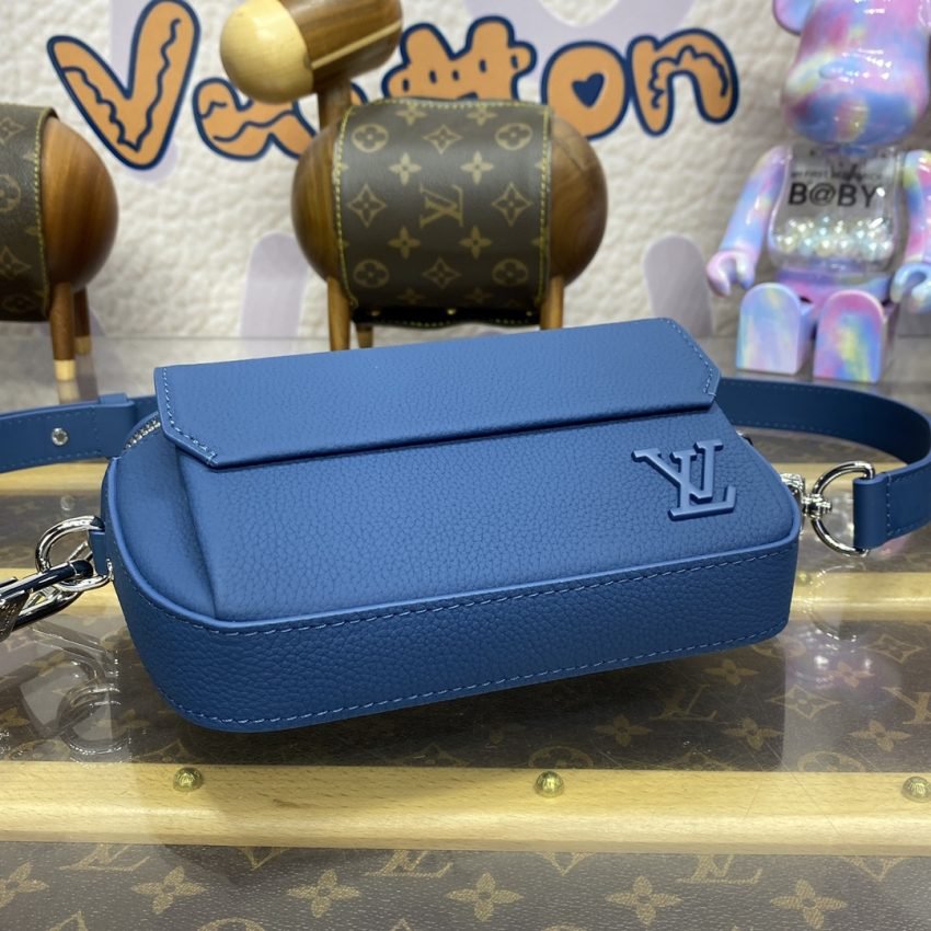 Fake Louis Vuitton Pilot Wearable Wallet Blue - Image 3