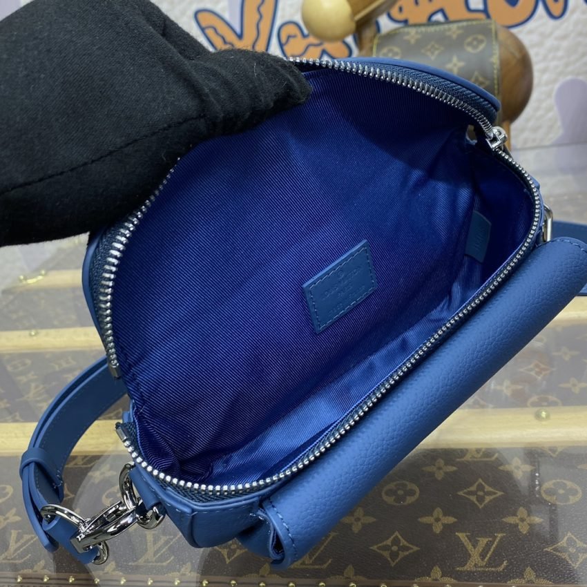 Fake Louis Vuitton Pilot Wearable Wallet Blue - Image 4