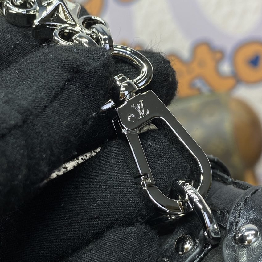 Fake Louis Vuitton Petite Malle Black - Image 9