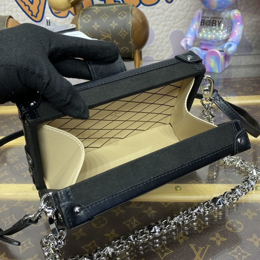 Fake Louis Vuitton Petite Malle Black - Image 5