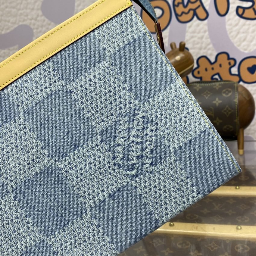 Replica Louis Vuitton Pochette Voyage Denim - Image 3