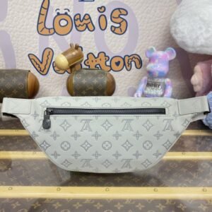 Alternative view of Fake Louis Vuitton Bumbag Discovery Grey
