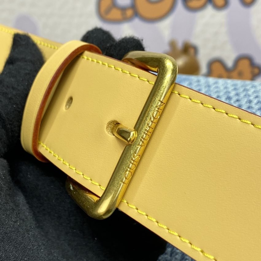 Replica Louis Vuitton Wearable Wallet Denim - Image 10