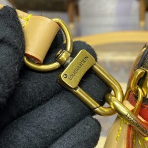 Alternative view of Replica Louis Vuitton Speedy 18 Red Grid