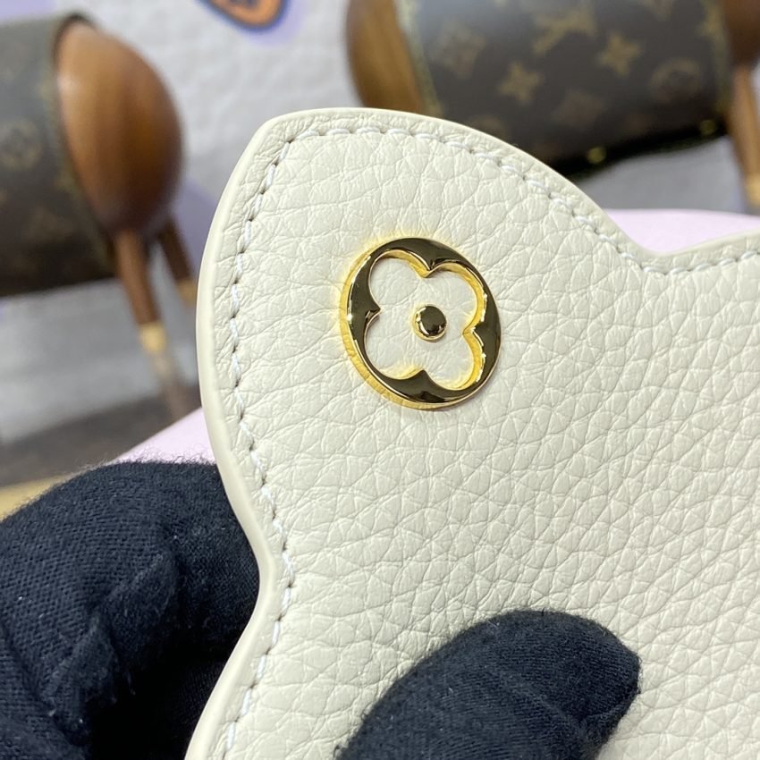 Replica Loius Vuitton Capucines Pink Beige - Image 6