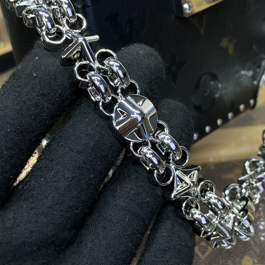 Fake Louis Vuitton Camera Box Black II - Image 2