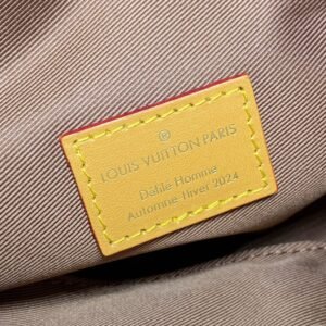 Alternative view of Fake Louis Vuitton Bumbag Rush – Brown