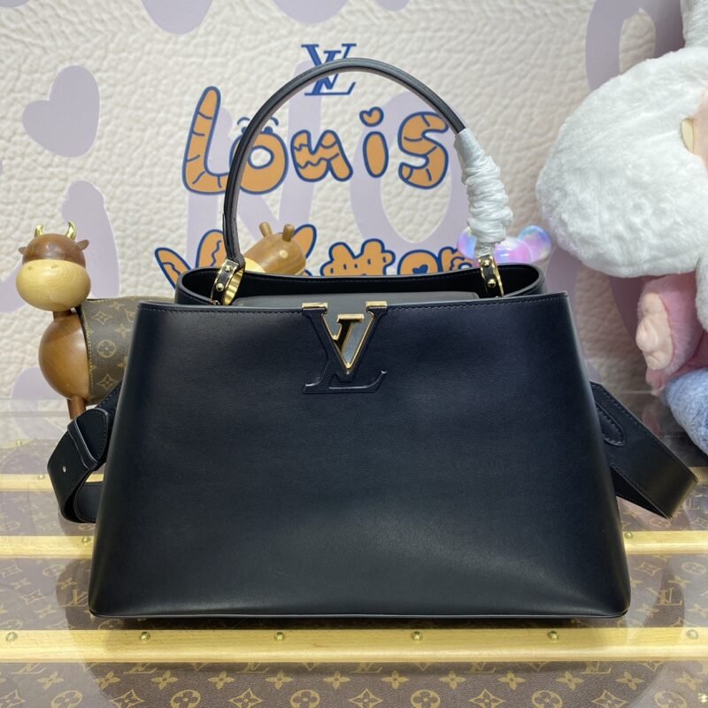 Fake Loius Vuitton Capucines Large Black Full