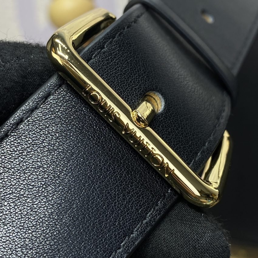 Fake Loius Vuitton Capucines Large Black Full - Image 11