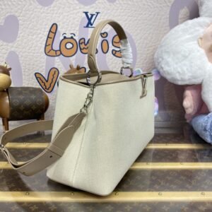 Alternative view of Replica Loius Vuitton Capucines Beige Silk