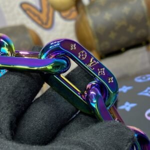 Alternative view of Replica Louis Vuitton Coussin Black Purple