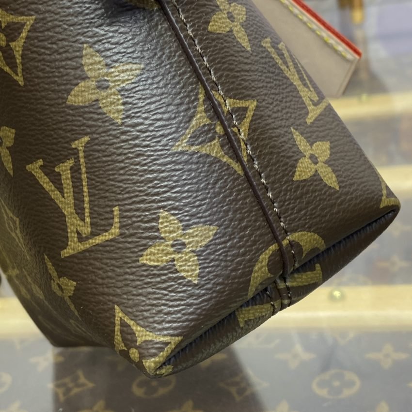 Fake Louis Vuitton Lockit Bb - Image 3