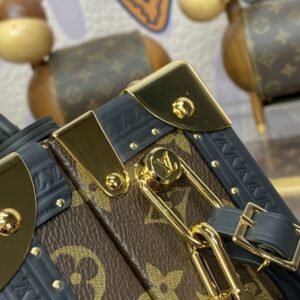 Alternative view of Fake Louis Vuitton Petite Valise Monogram