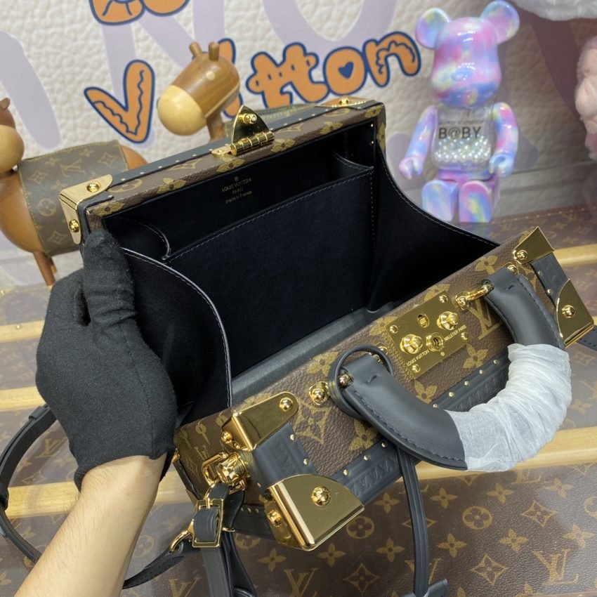 Fake Louis Vuitton Petite Valise Monogram - Image 6