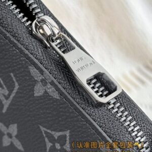 Alternative view of Louis Vuitton Zippy Wallet Black
