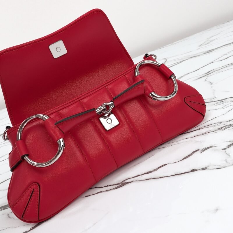 Replica Gucci Horsebit Chain Shoulder Bag Red - Image 5