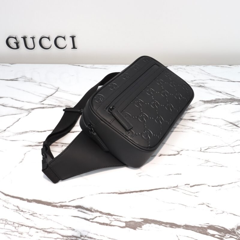 Fake Gucci GG Rubber Belt Bag - Image 5