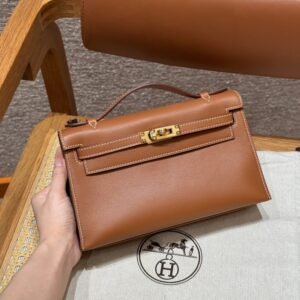 Replica Hermès Kelly Pochette Swift Brown