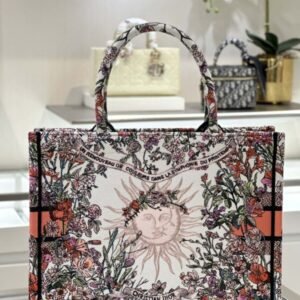Alternative view of Fake Dior Tote Book Sunflower Spring