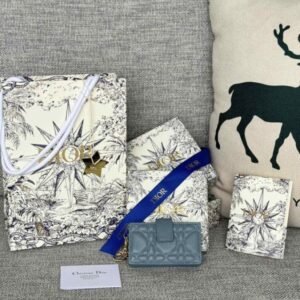 Alternative view of Fake Dior Jasmine Card Holder