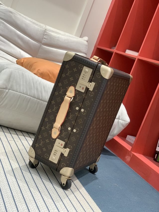 Louis Vuitton Suitcase - Image 27