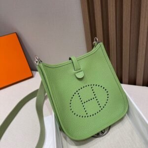 Fake Hermès Evelyne II Tpm Light Green