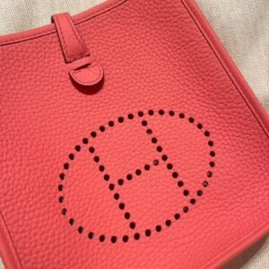 Alternative view of Fake Hermès Evelyne II Tpm Red