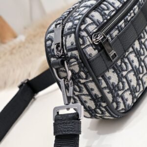 Alternative view of Replica Dior Safari Bag With Strap Oblique