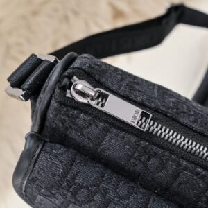 Alternative view of Fake Dior 8 Bag With Strap