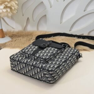 Alternative view of Fake Dior Saddle Shopping Tote Oblique