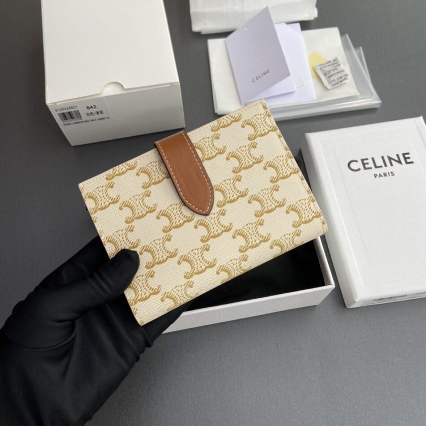 Celine Triumphe Wallet - Image 14