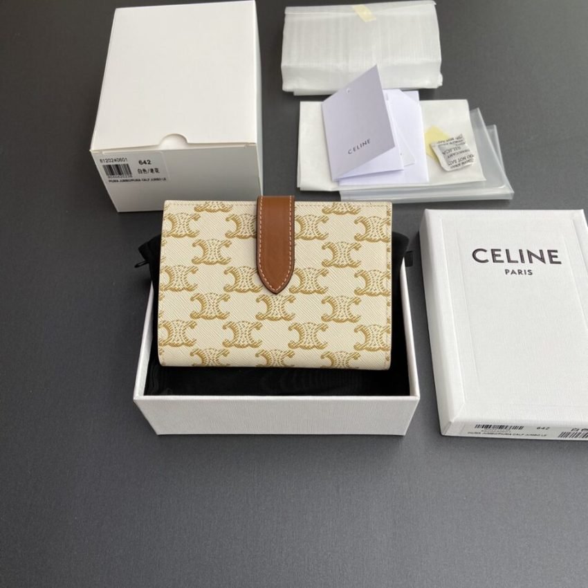 Celine Triumphe Wallet - Image 17