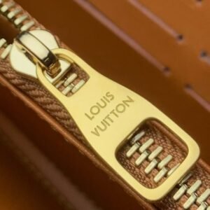 Alternative view of Louis Vuitton Zippy Wallet Monogram