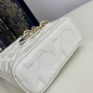 Alternative view of Fake Dior Lady D – Joy Large Bag New White