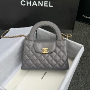 CHANEL 23k Kelly Grey