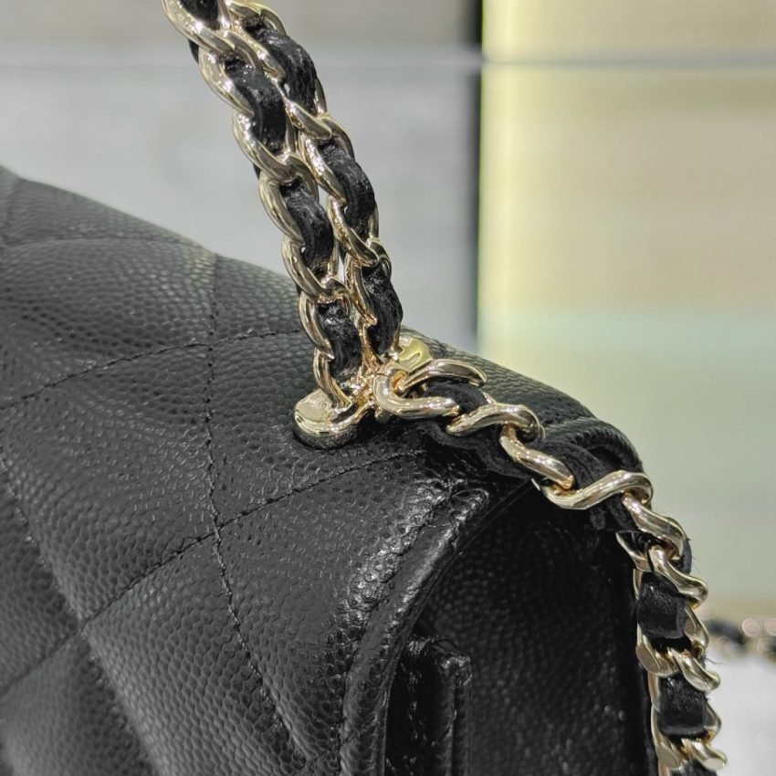 CHANEL 23k Kelly Handle - Image 3