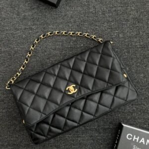 CHANEL 24p Hobo Underarm Bag
